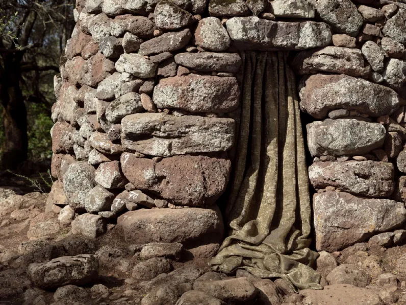 Tenda Parthian di Christian Fischbacher