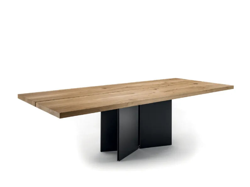 Tavolo Ambo in legno massello con gambe in lamiera di ferro di Riva1920