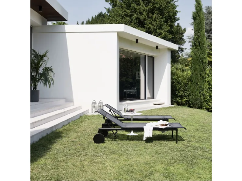 Lettino da giardino 1966 Adjustable Chaise Lounge di Knoll