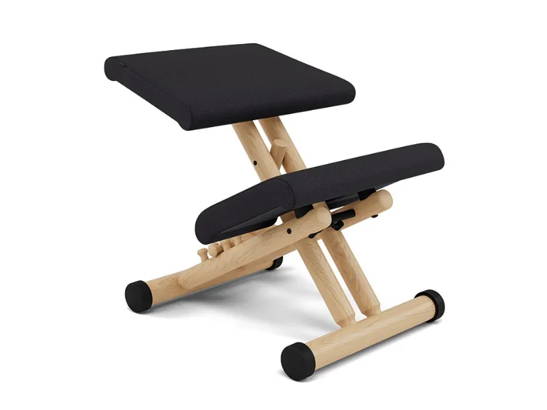 Seduta ergonomica in tessuto imbottito con struttura in legno  Multi di Varier